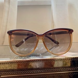 Tom Ford Josephine Ombré Sunglasses w Case